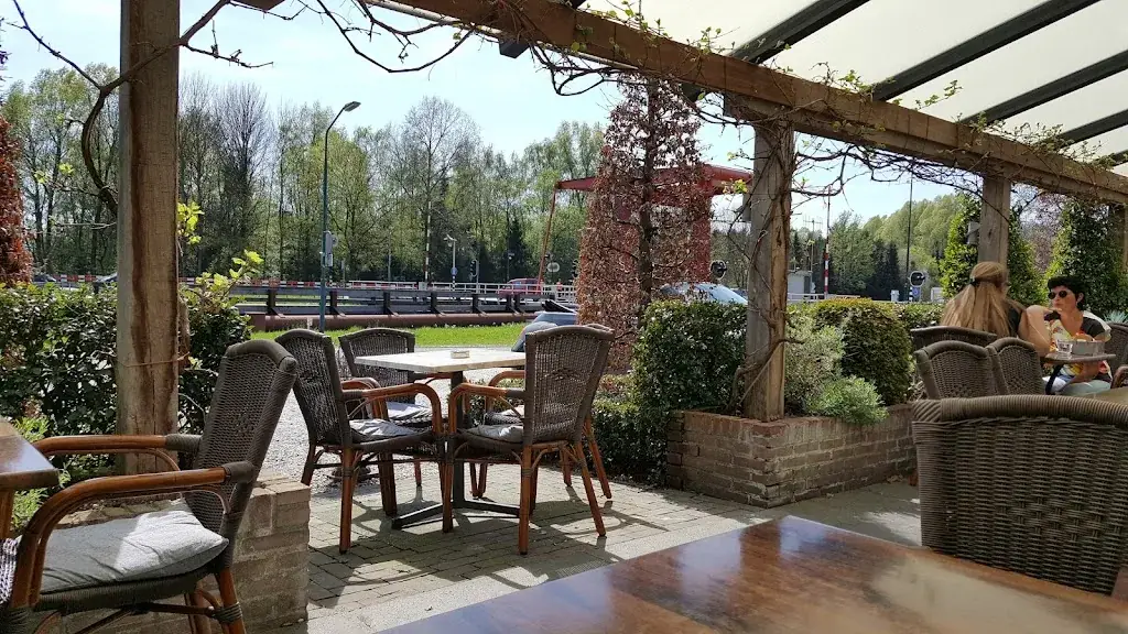 De Hommel_Donk_slider_image_1