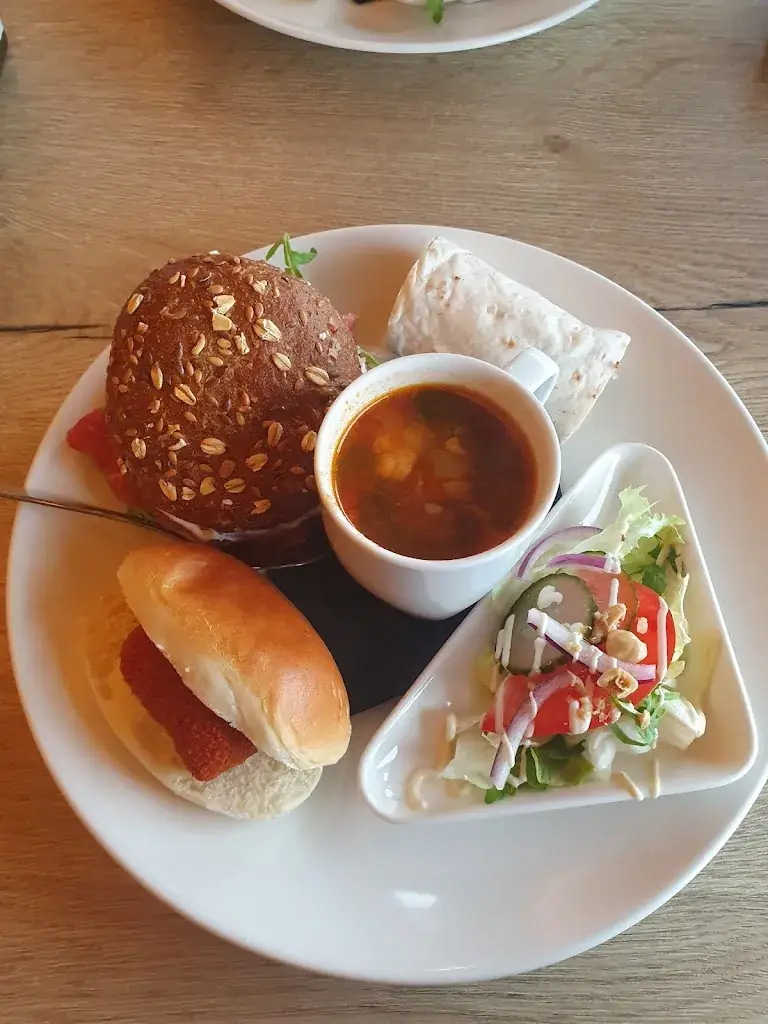 Barp PB2Z_Brasserie Golfpark Almkreek_Almkerk_review