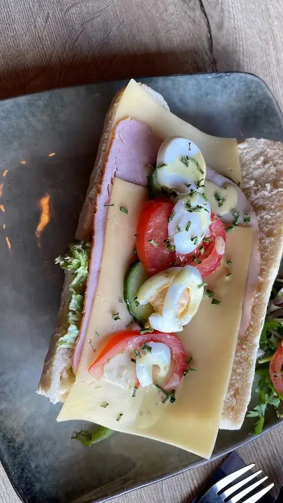 Menu_Lunchroom Van Alles Wat_Almkerk_image_6