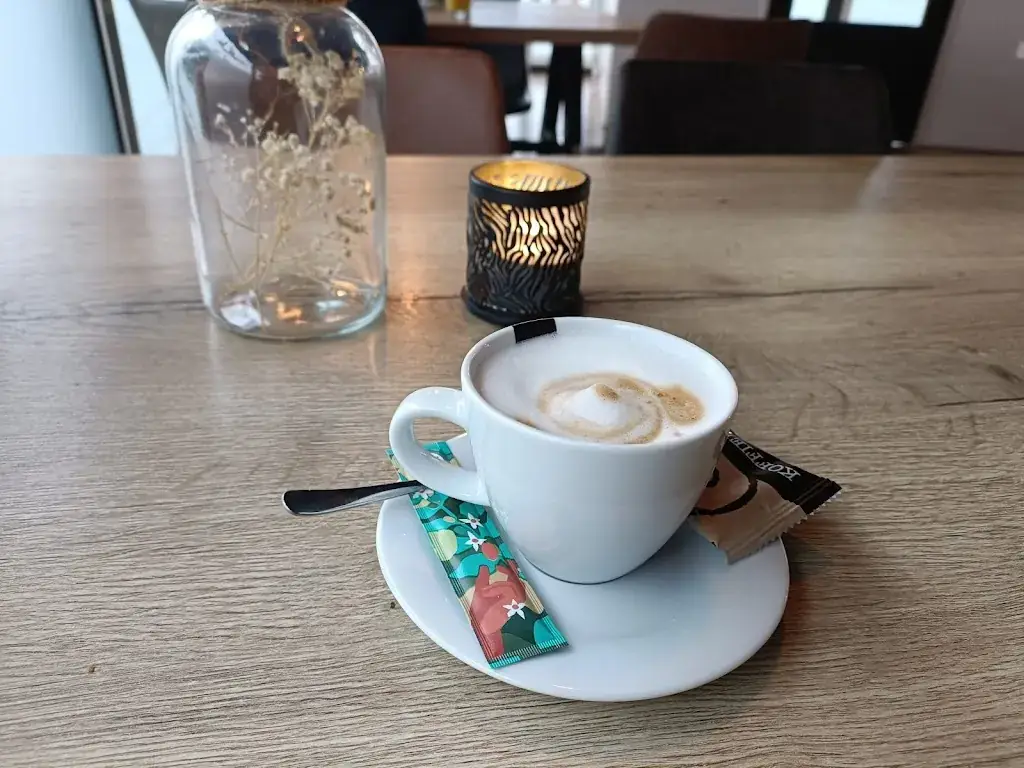 Menu_Lunchroom Van Alles Wat_Almkerk_image_9