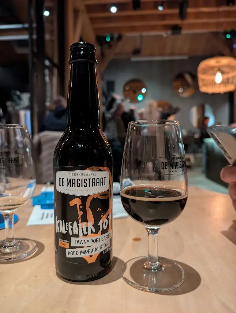 Sander van Iersel_Bierbrouwerij en Bierlokaal De Magistraat_Almkerk_review