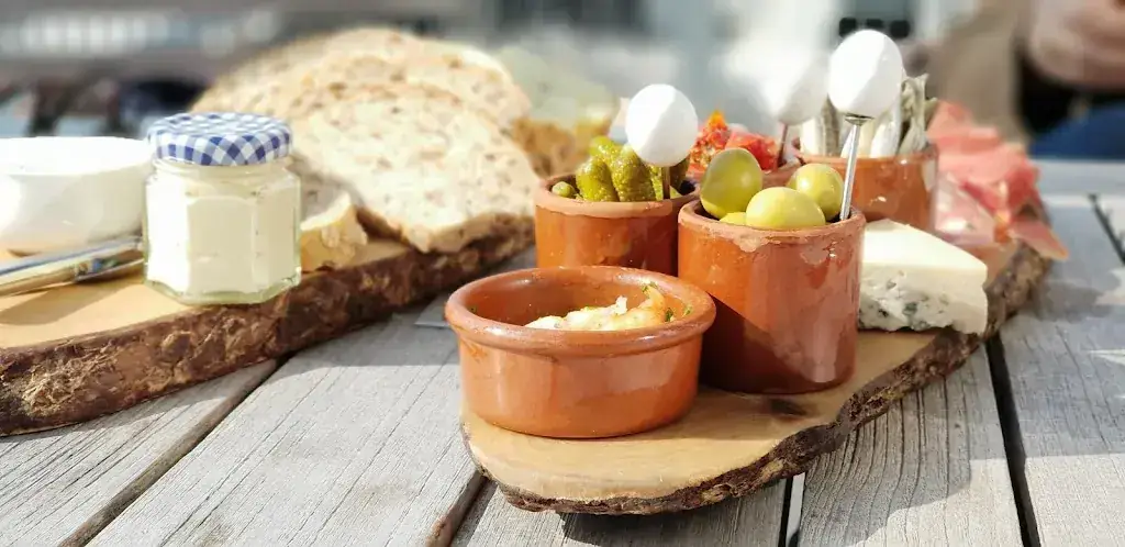 Menu_Brasserie Boven de Rivieren_Sleeuwijk_image_4