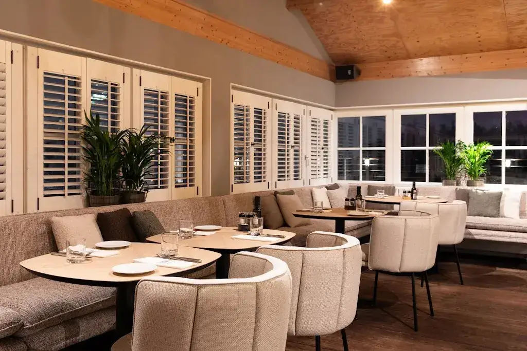 Brasserie Boven de Rivieren_Sleeuwijk_slider_image_1