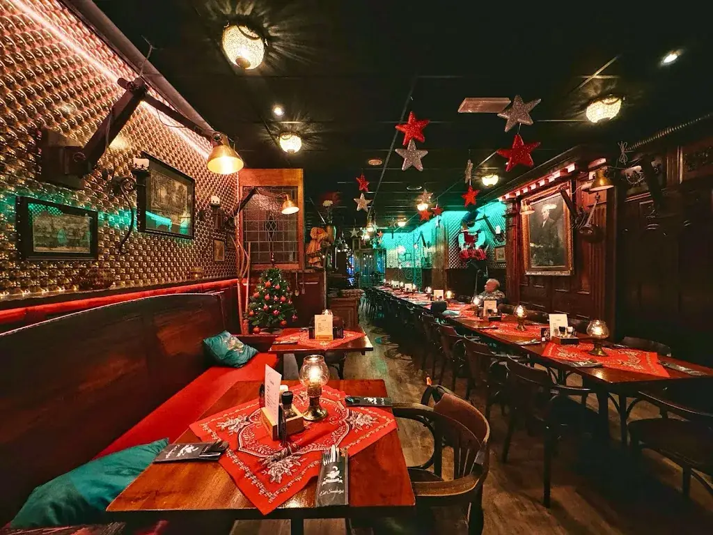 Bistro de Gelaarsde Kat_Rijn_slider_image_1