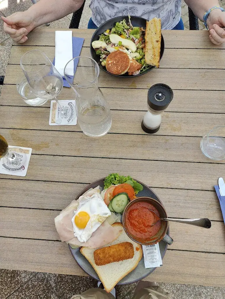 Ton van Leeuwen_Restaurant De Zeeger_Rijn_review