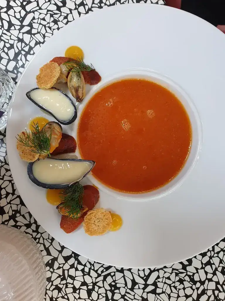 Menu_The SHOEGE - Restaurant Den Bosch_'s-Hertogenbosch_image_9