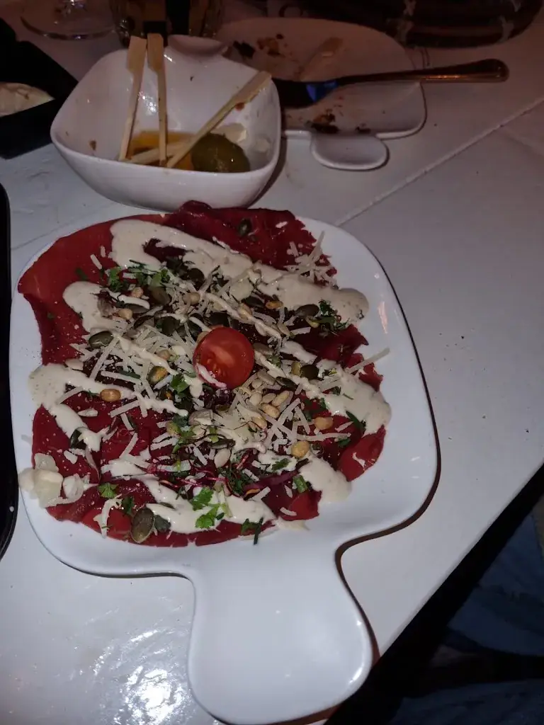 RoSu BV_Barzza_'s-Hertogenbosch_review