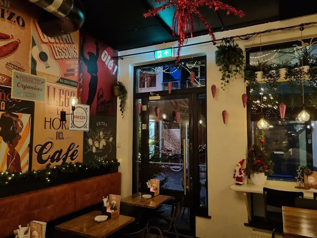 J Mi-Maltha_Barzza_'s-Hertogenbosch_review