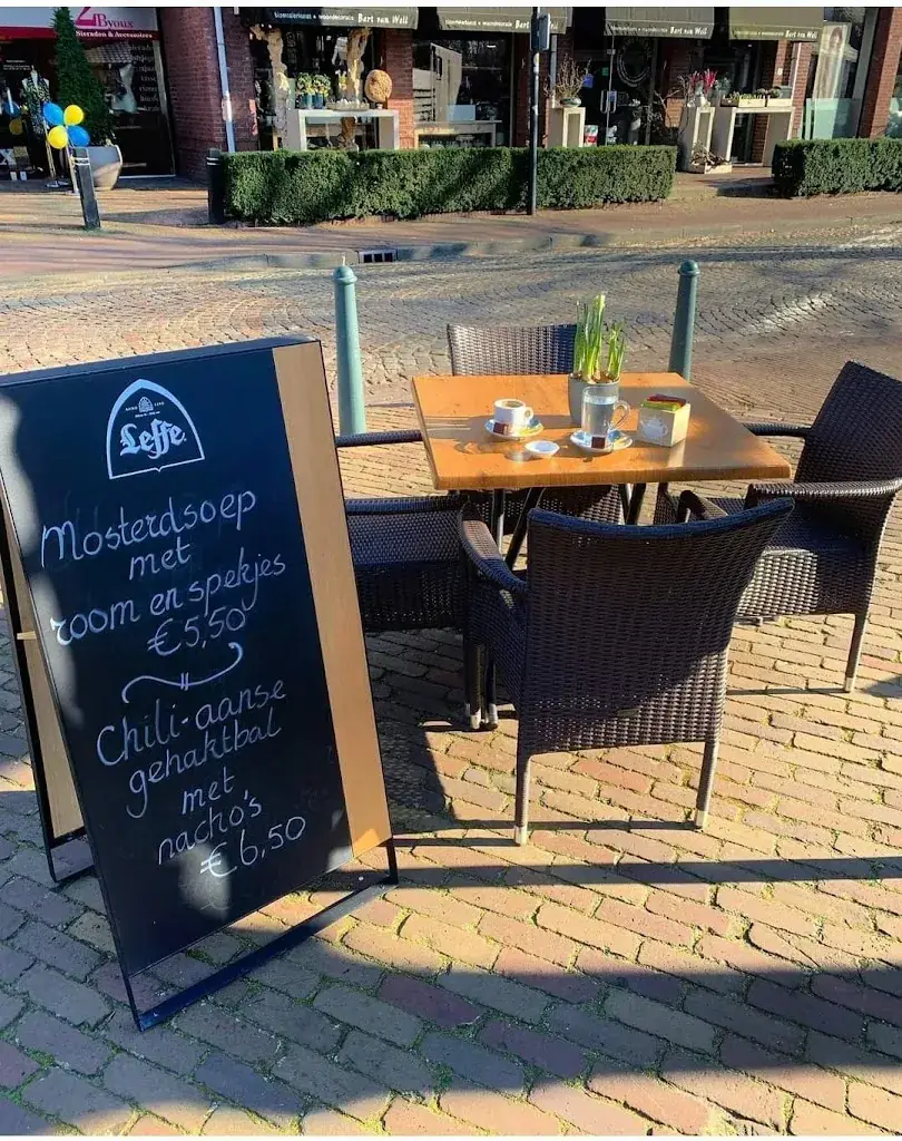Lunchcafé MOOI WEER restaurant in Bakel