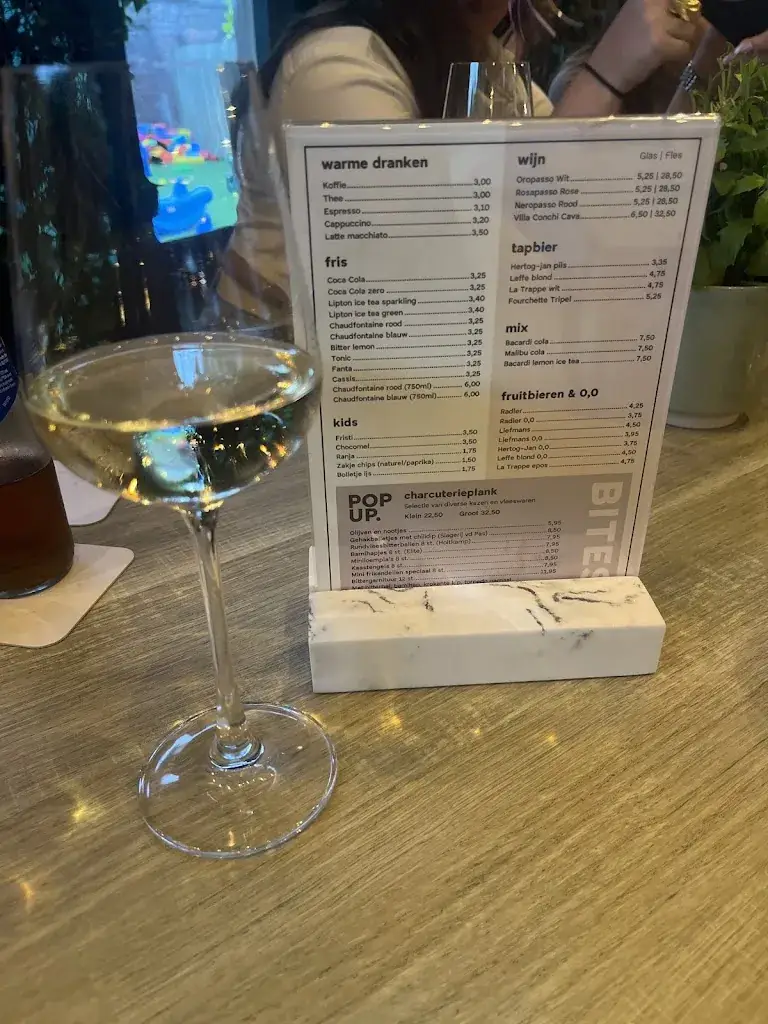 Manon Van der bruggen_Grandcafe Bij Stan_Goirle_review