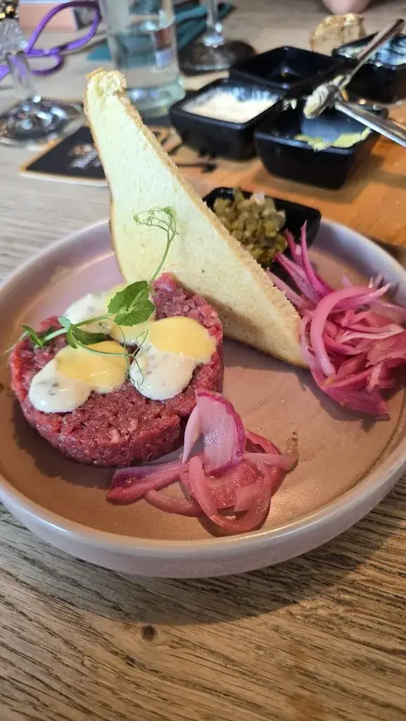 Florian Mehrwald_Eetkaffee Mozes_Goirle_review