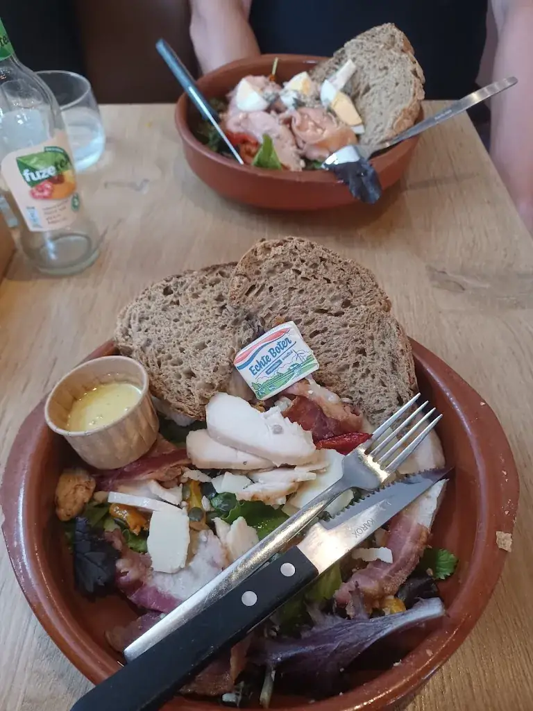 smutna_ kr0wka_Koffiebakkers - Koffie | Lunch | Gebak_Goirle_review