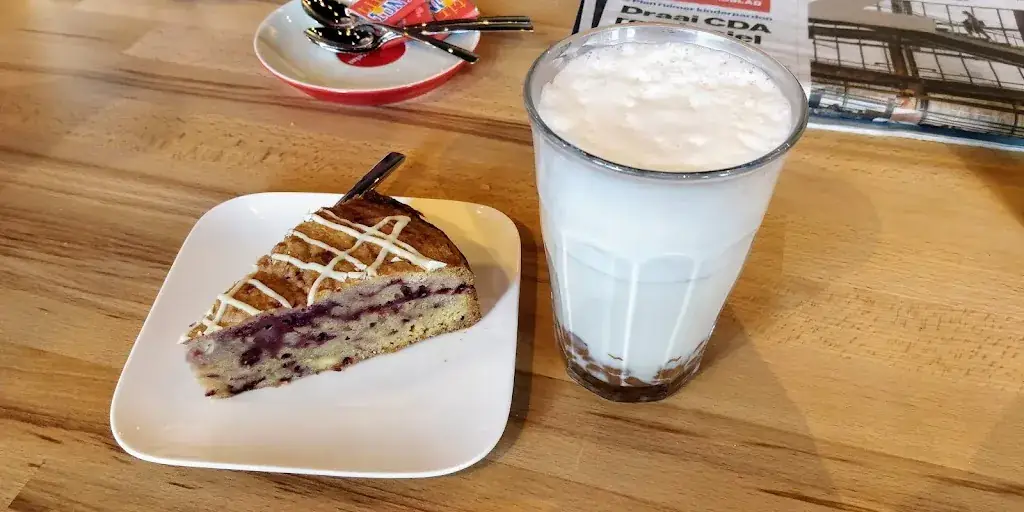 Kurt Blom_Koffiebakkers - Koffie | Lunch | Gebak_Goirle_review