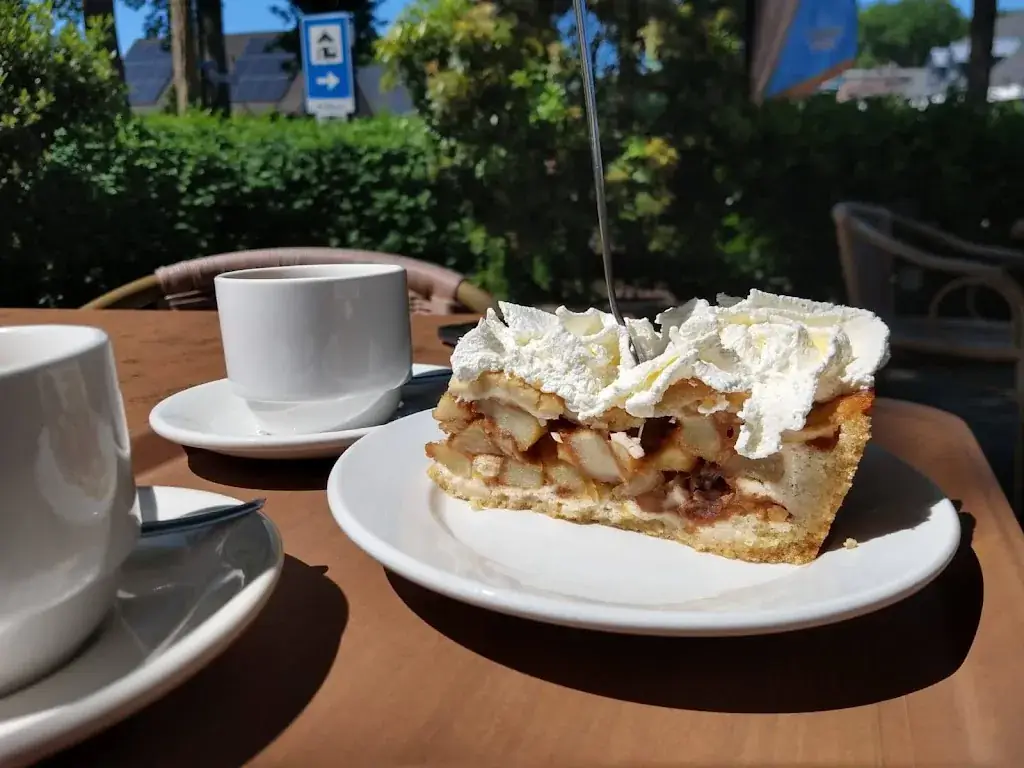 Menu_Snackbar Eetcafe 't Hofje_Rolde_image_2