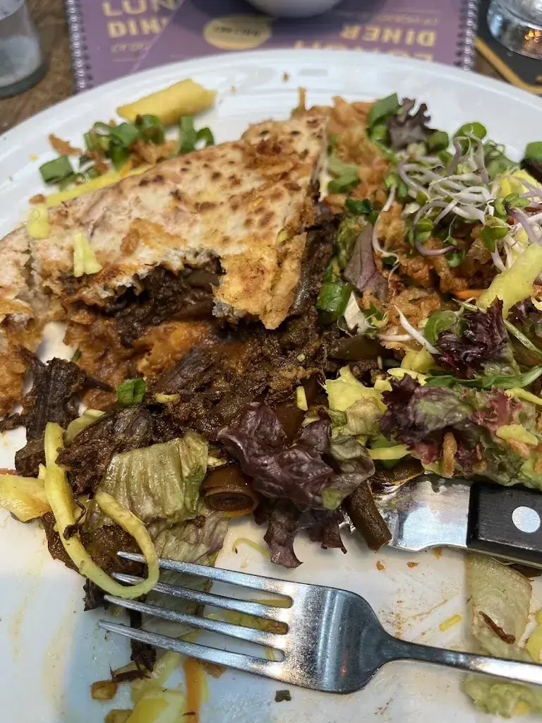 Angel L. Pando_Het Ketelhuis Tilburg_Tilburg_review