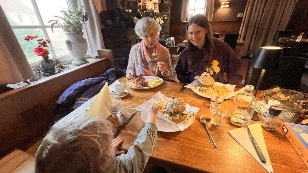 Ryan Rausch_Café-Restaurant Aan de Meule_Beek_review