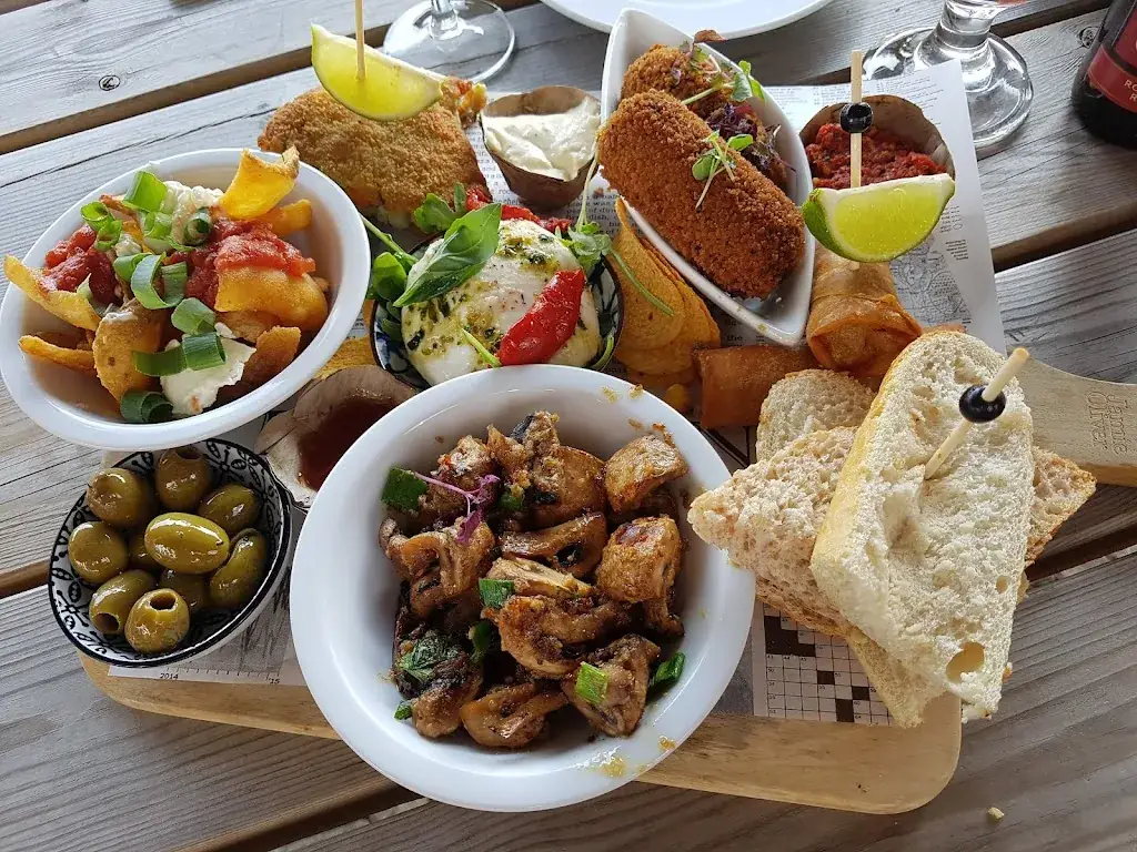 Café-Restaurant Aan de Meule_Beek_slider_image_3