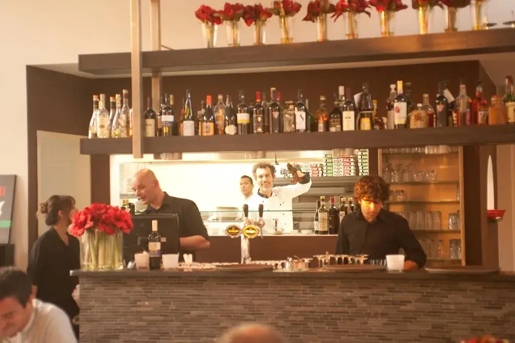 Ristorante Isolani_Waalwijk_slider_image_1