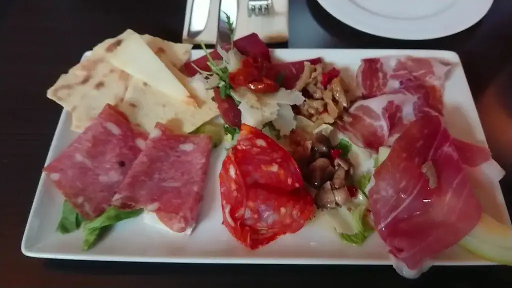 Ristorante Isolani_Waalwijk_slider_image_2