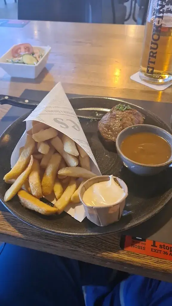 Remi Lang_Brasserie De Stegen_Asten_review