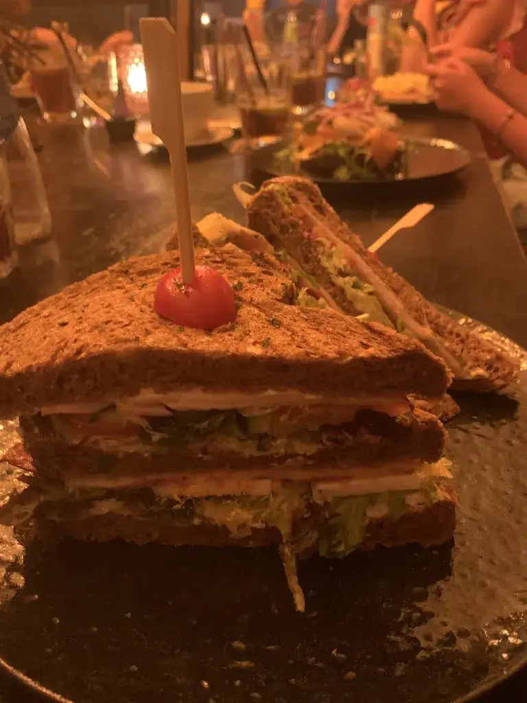 Оля Козицкая (O.K.)_Pesos Food and Drink_Asten_review