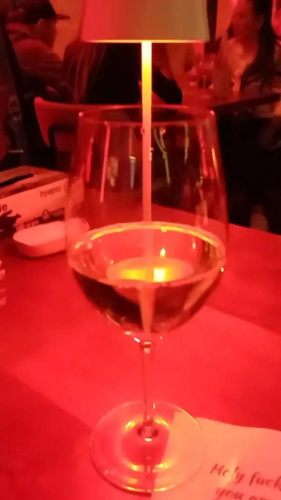 Betlem Belloc Campo_Steaks & Sushi Mykonos Asten_Asten_review