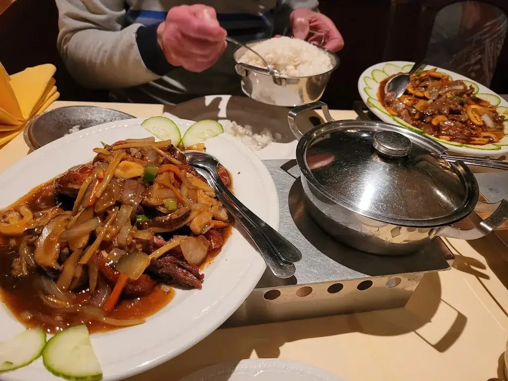 Nadja_Golden Rose_Berghem_review