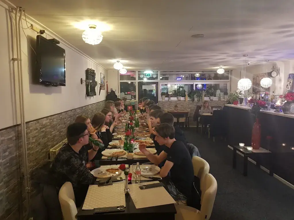 pizzeria mamma mia_Rolde_slider_image_3