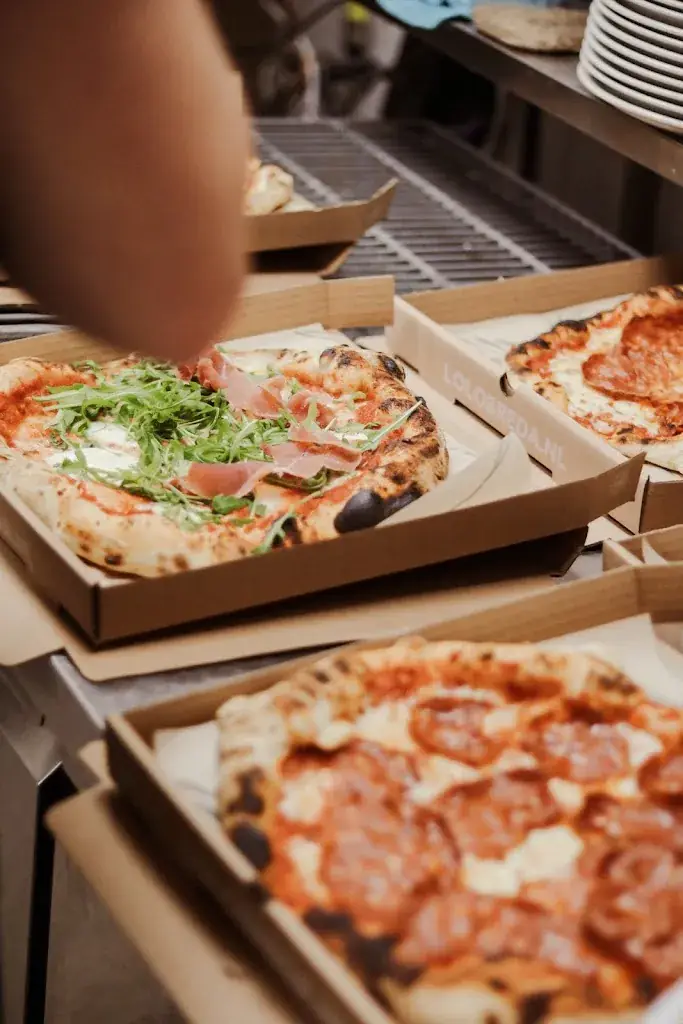 Menu_LOLO Pizzabar Belcrum_Breda_image_9