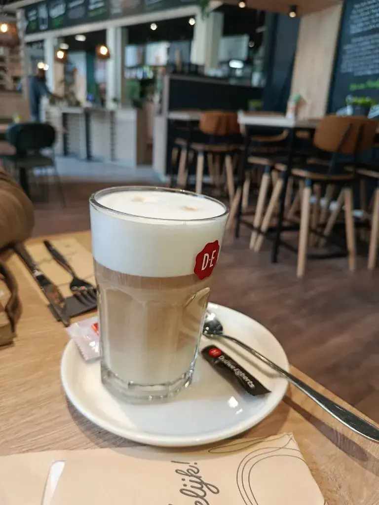 Edwards_Family breda_Breda_review