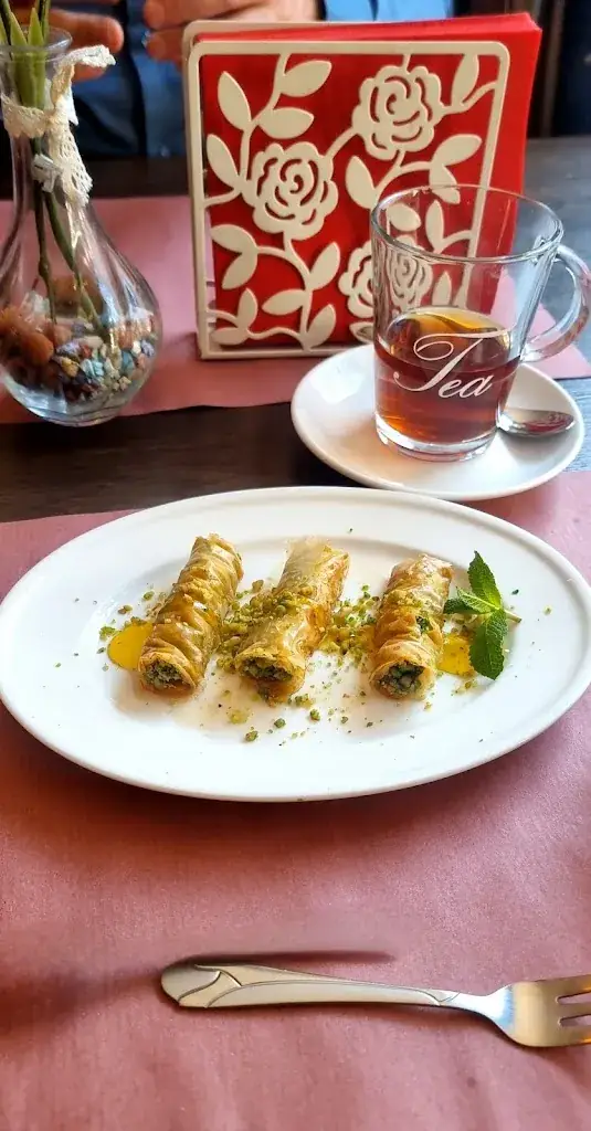 Flávia Maria_Irakees Restaurant Koya_Breda_review