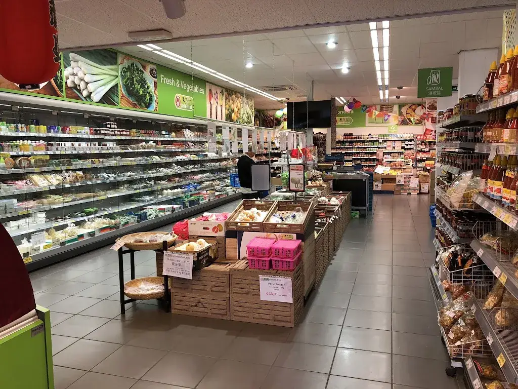 Amazing Oriental Breda Belcrum_Breda_slider_image_3