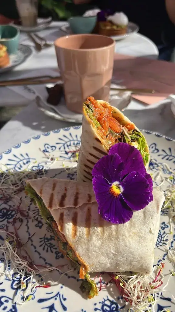 Menu_Peach Breda_Breda_image_7