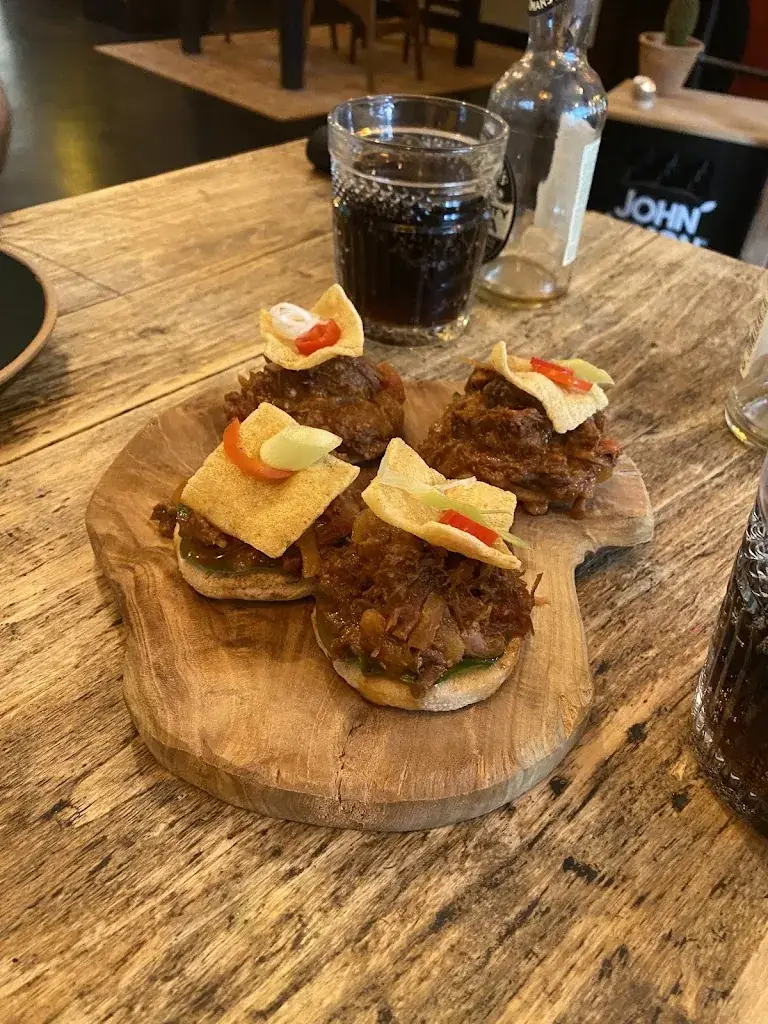 Aileen Vetus_PuiCk_Breda_Bewertung