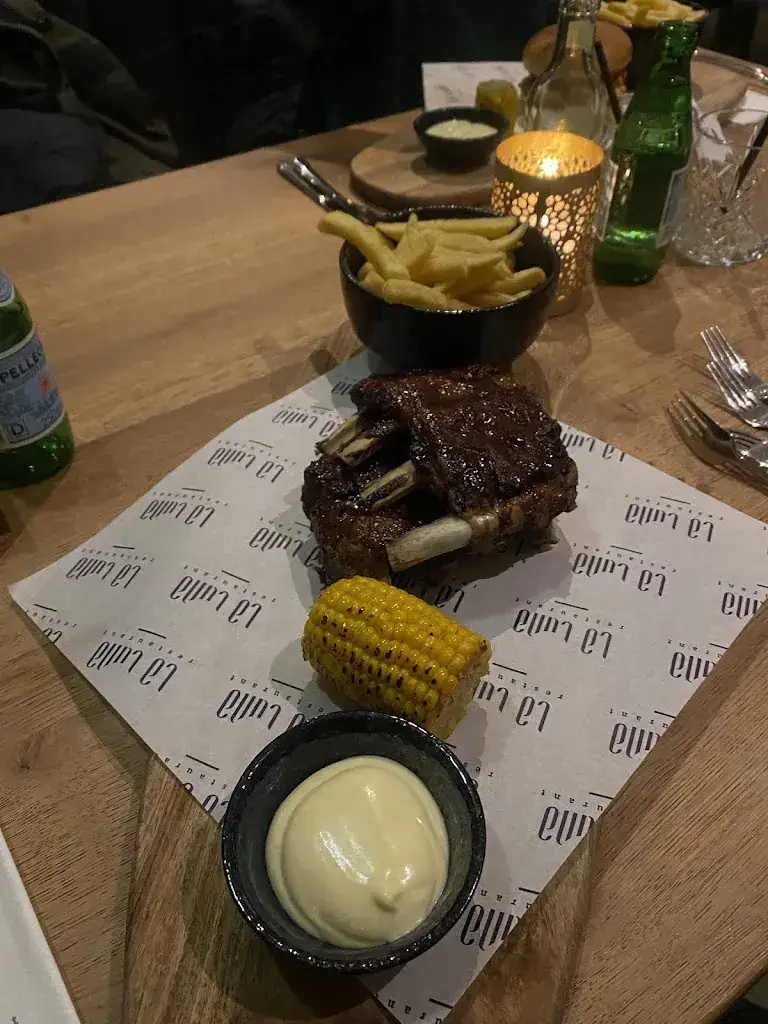 Menu_Restaurant La Luna_Breda_image_8