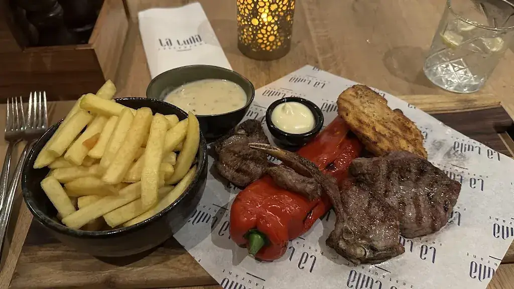 Hassan AbuAisha_Restaurant La Luna_Breda_review