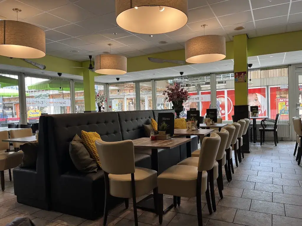 Brasserie EdMiral_Breda_slider_image_1