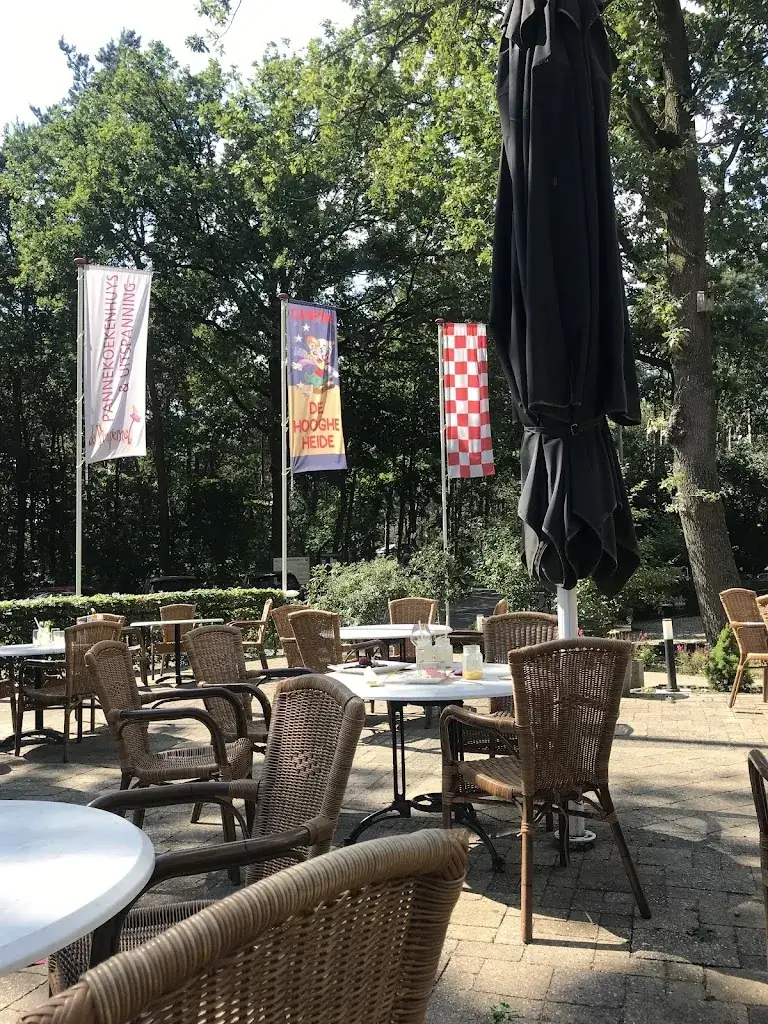 Theresa Nguyen_Pannekoekenhuys De Pimpernel_Berlicum_review