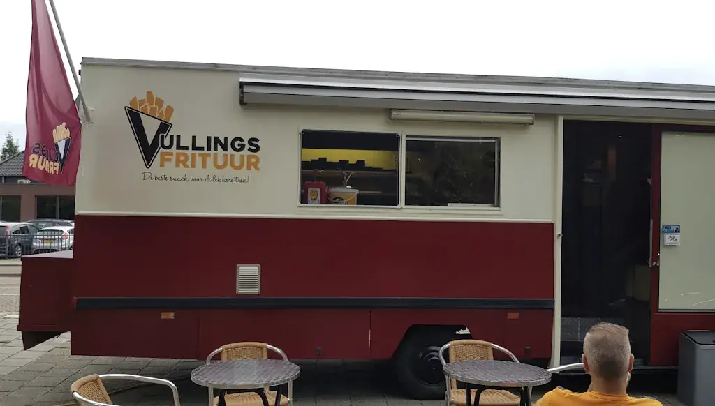 René van Empel_Vullings Frituur_Berlicum_review