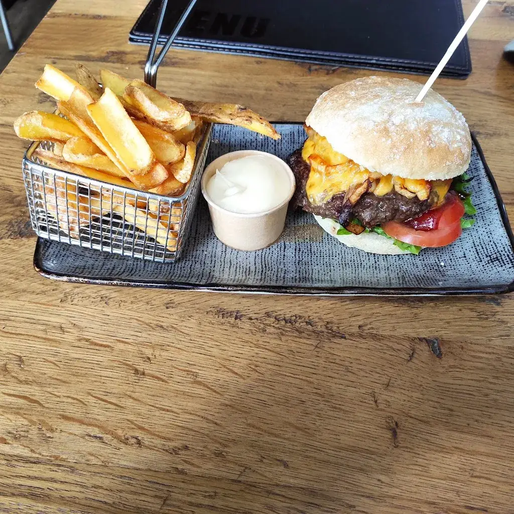 Menu_Bistroclub de Stadsburger_Zoom_image_5