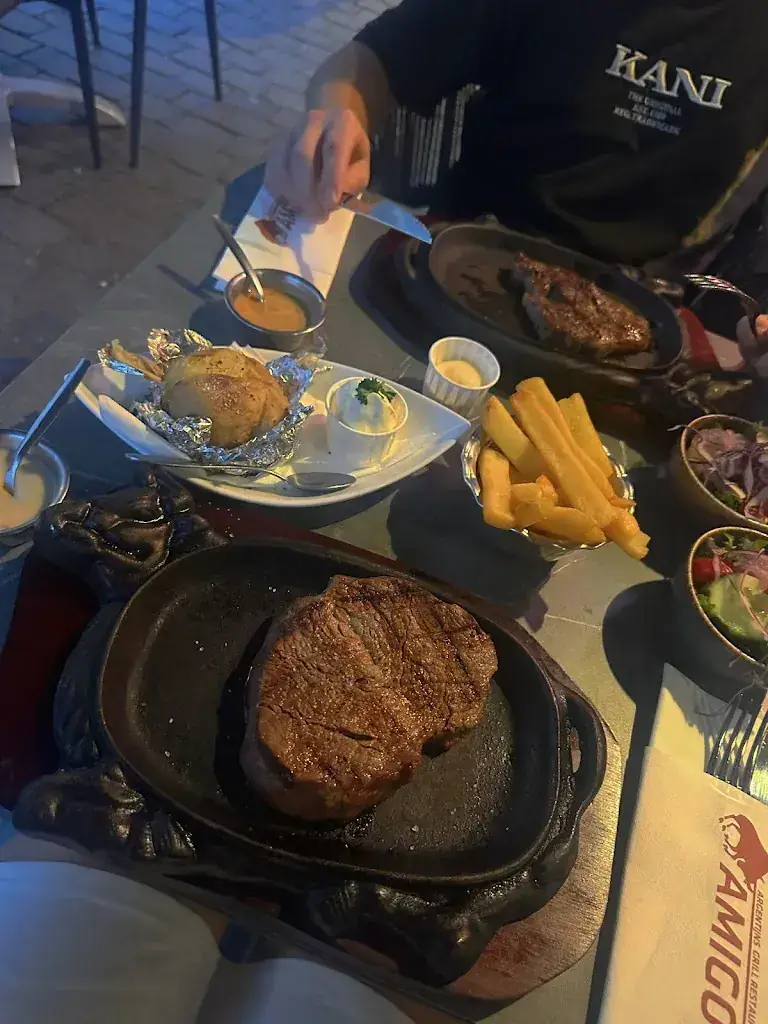 Dorina V_Argentijns grill Restaurant Amigo_Zoom_review