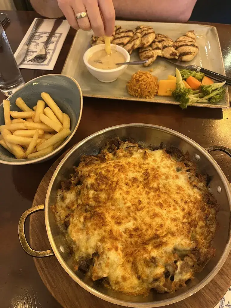 Maiken_Delphi Grieks Specialiteitenrestaurant_Zoom_review