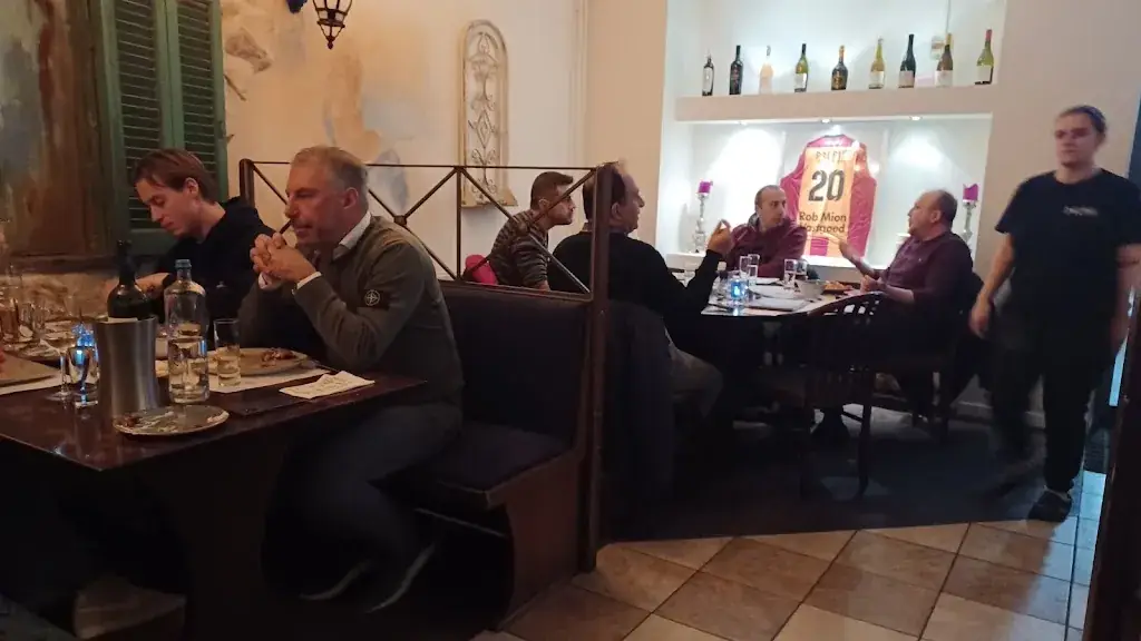 Keith Howell_Delphi Grieks Specialiteitenrestaurant_Zoom_review