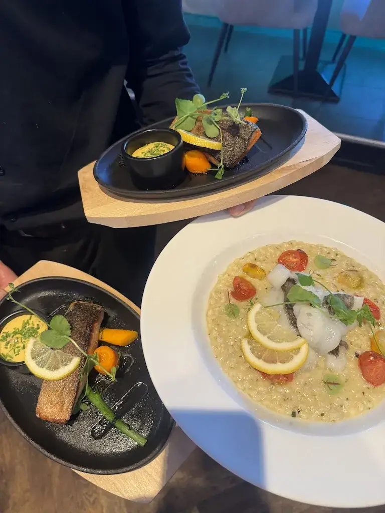 TIMES_Zoom_slider_image_2