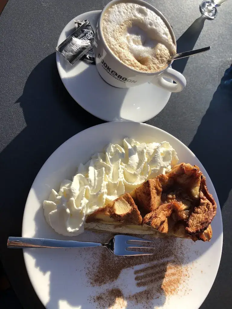 Yasmine Mesfioui_Volte eten/drinken_Bergeijk_review