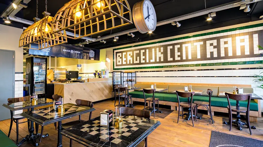 Bergeijk Centraal restaurant in Bergeijk