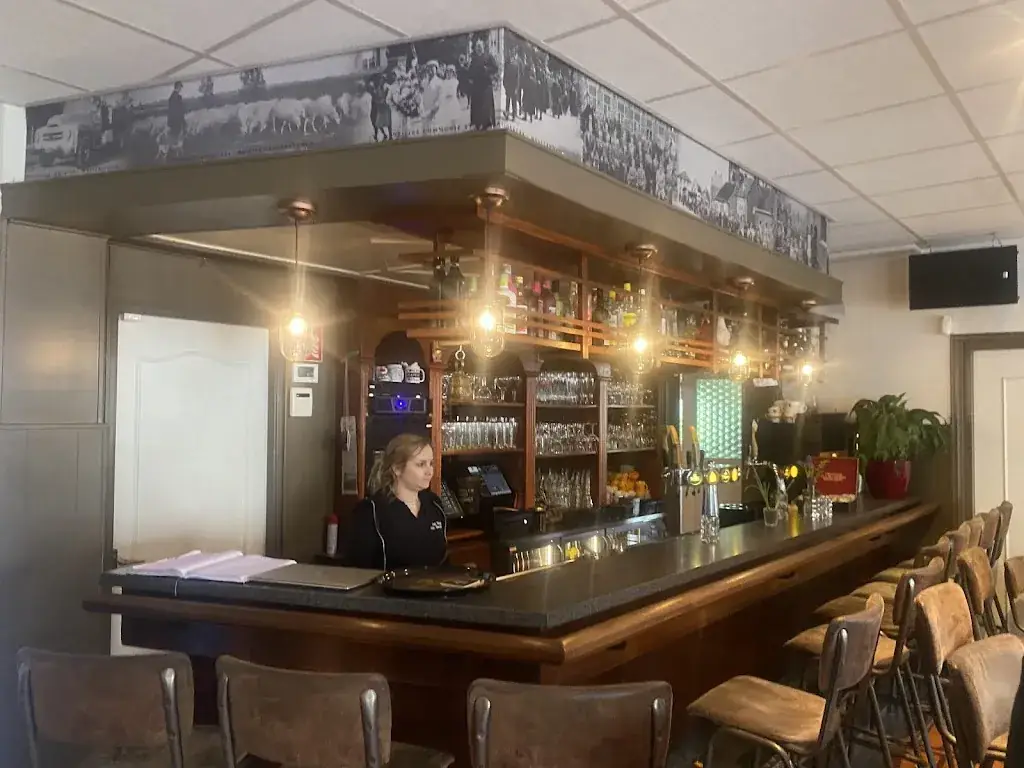 patheesen_Het Wapen van Westerhoven_Westerhoven_reseña