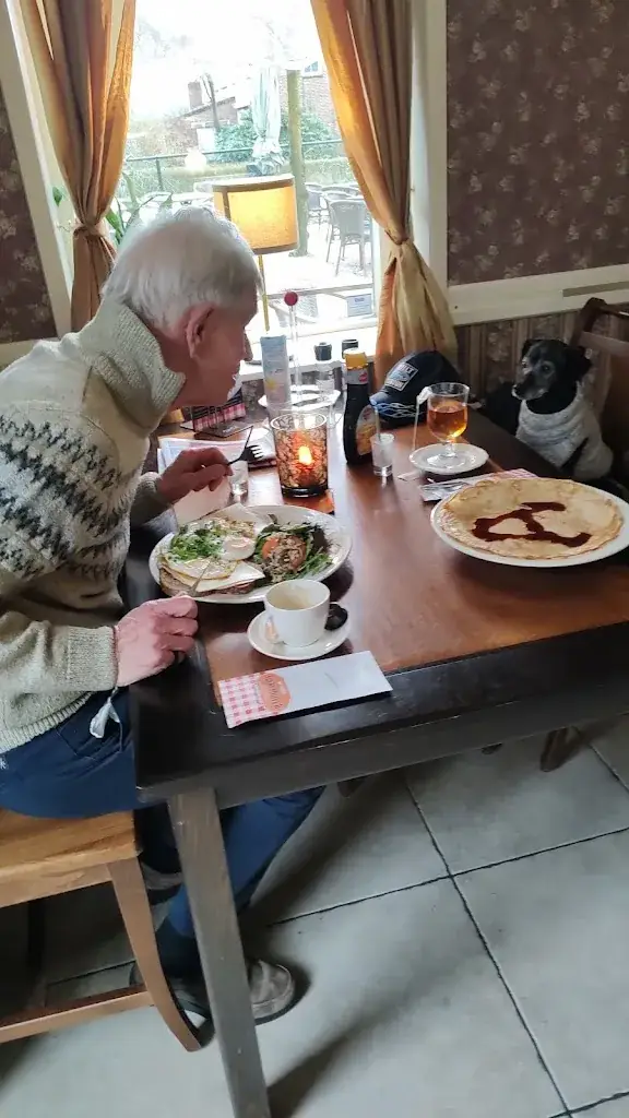 Adelina Philipsen_Pannenkoekenhuis De Familie Suykerbuyck_Valkenswaard_review