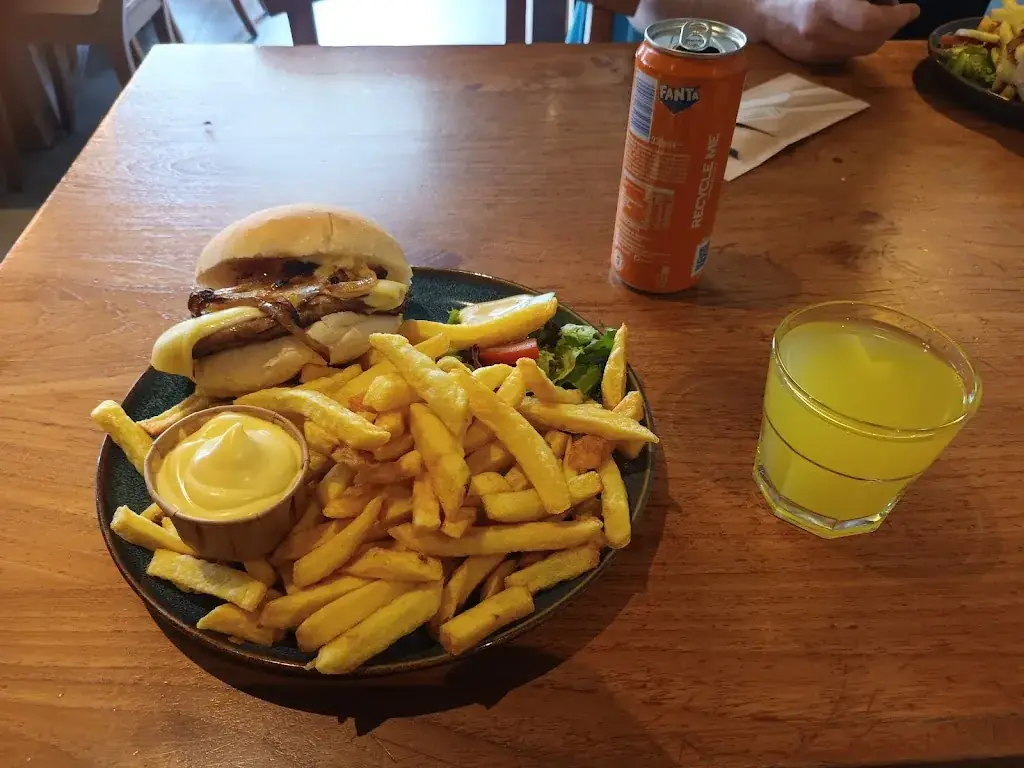 BIGladenTEAM_Cafe D'n Bol_Bergeijk_avis