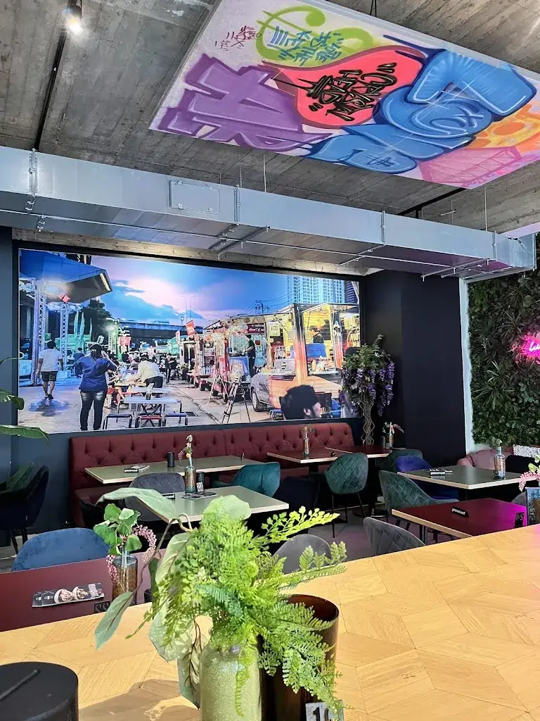 Karel S_de Smaekmakers Uden_Uden_review